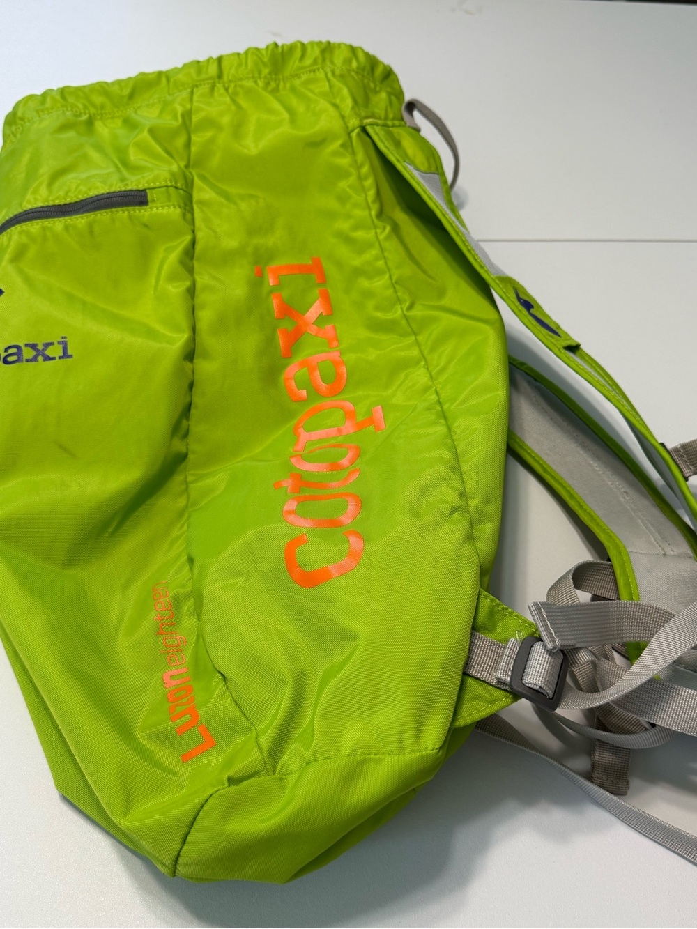 Cotopaxi Luzon Eighteen Del Dia Hiking Backpack Drawstring Green 18L - Picture 4 of 13